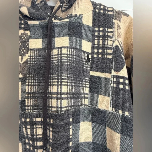 Polo Ralph Lauren Women’s Southwestern Geometric Patchwork Aztec Hoodie - Picture 10 of 13